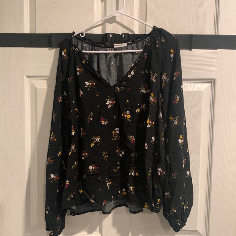 Old navy blouse